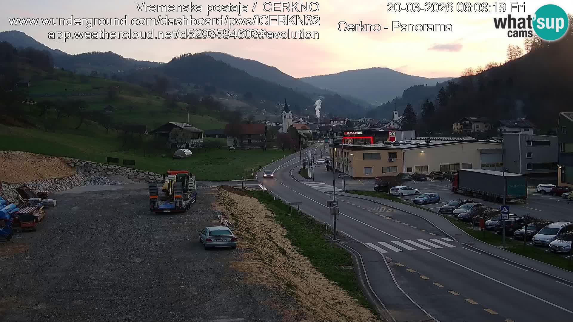 Cerkno city entrance Live Webcam