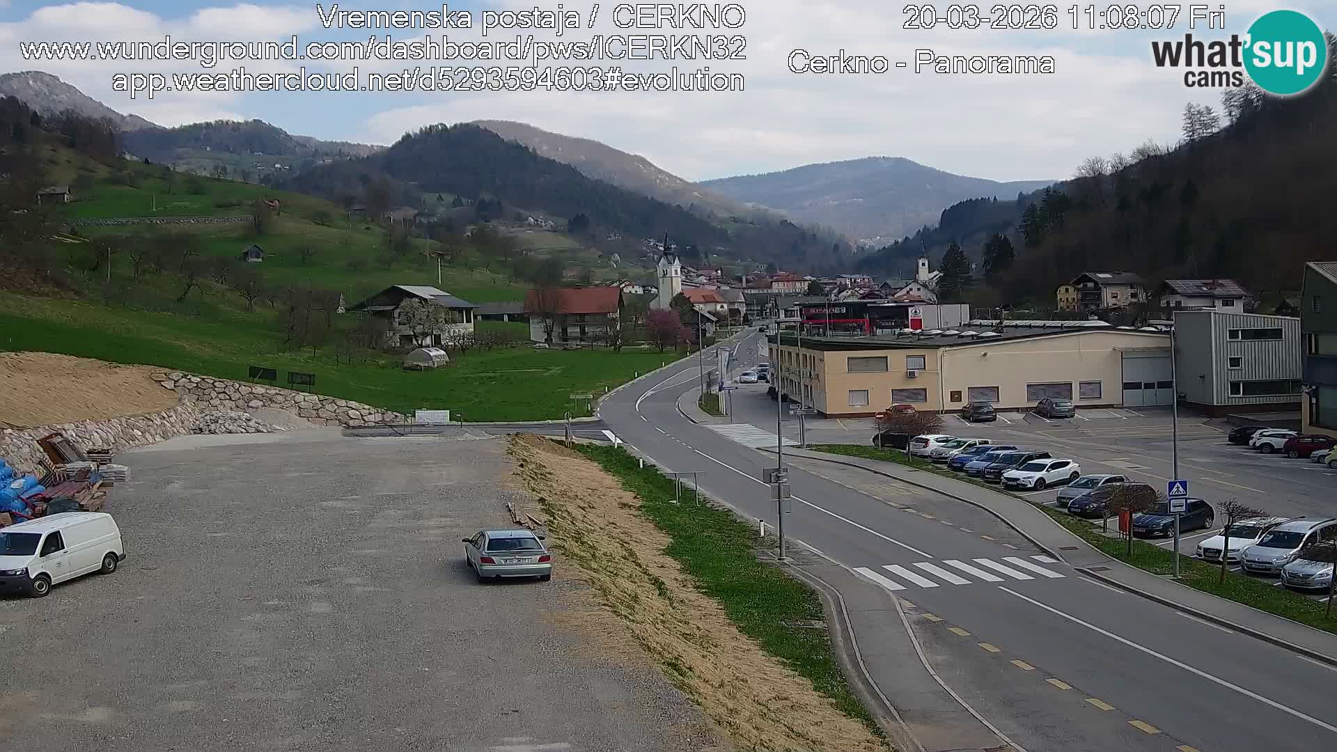 Cerkno entrada a la ciudad Webcam en vivo