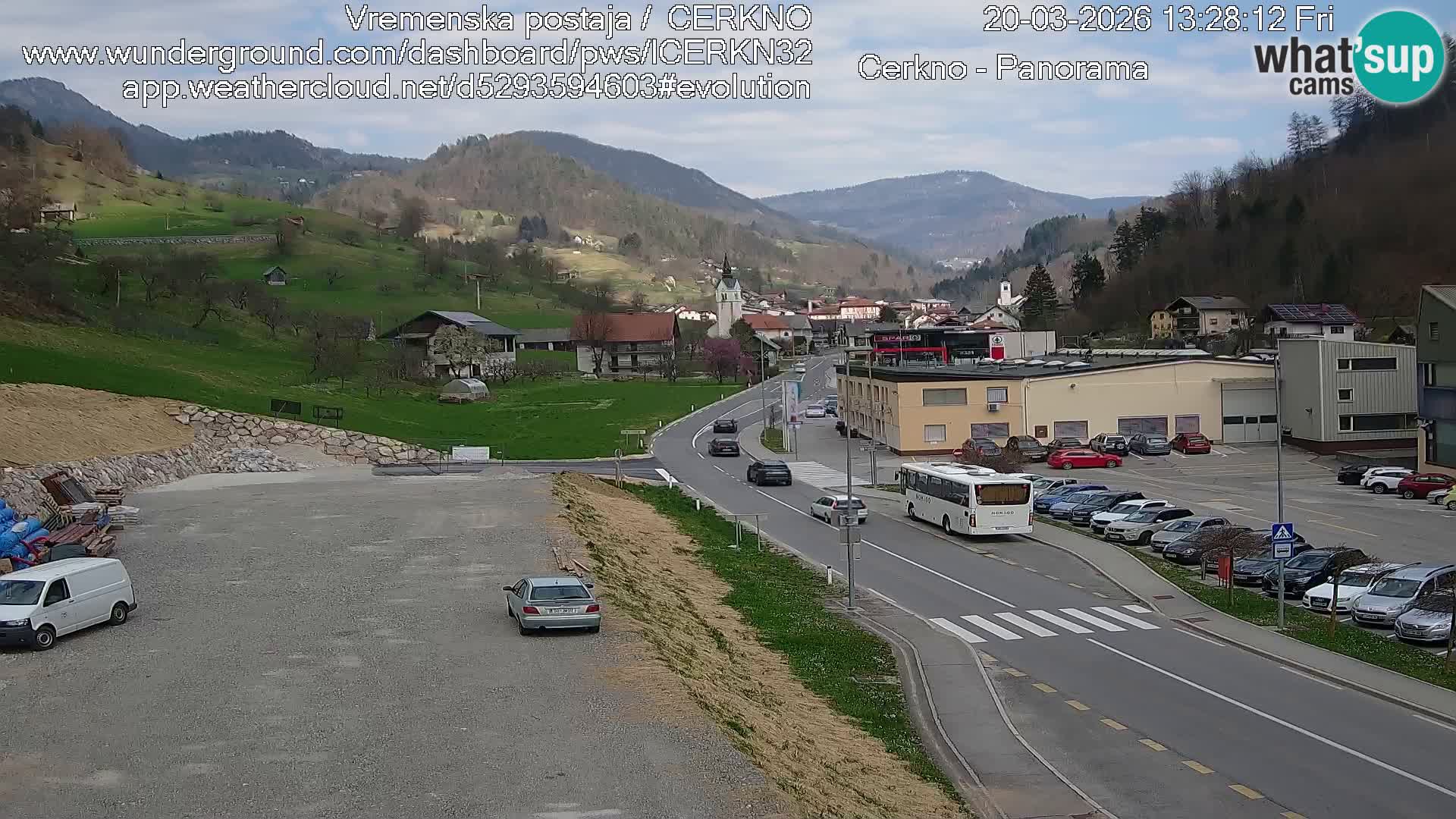 Cerkno city entrance Live Webcam