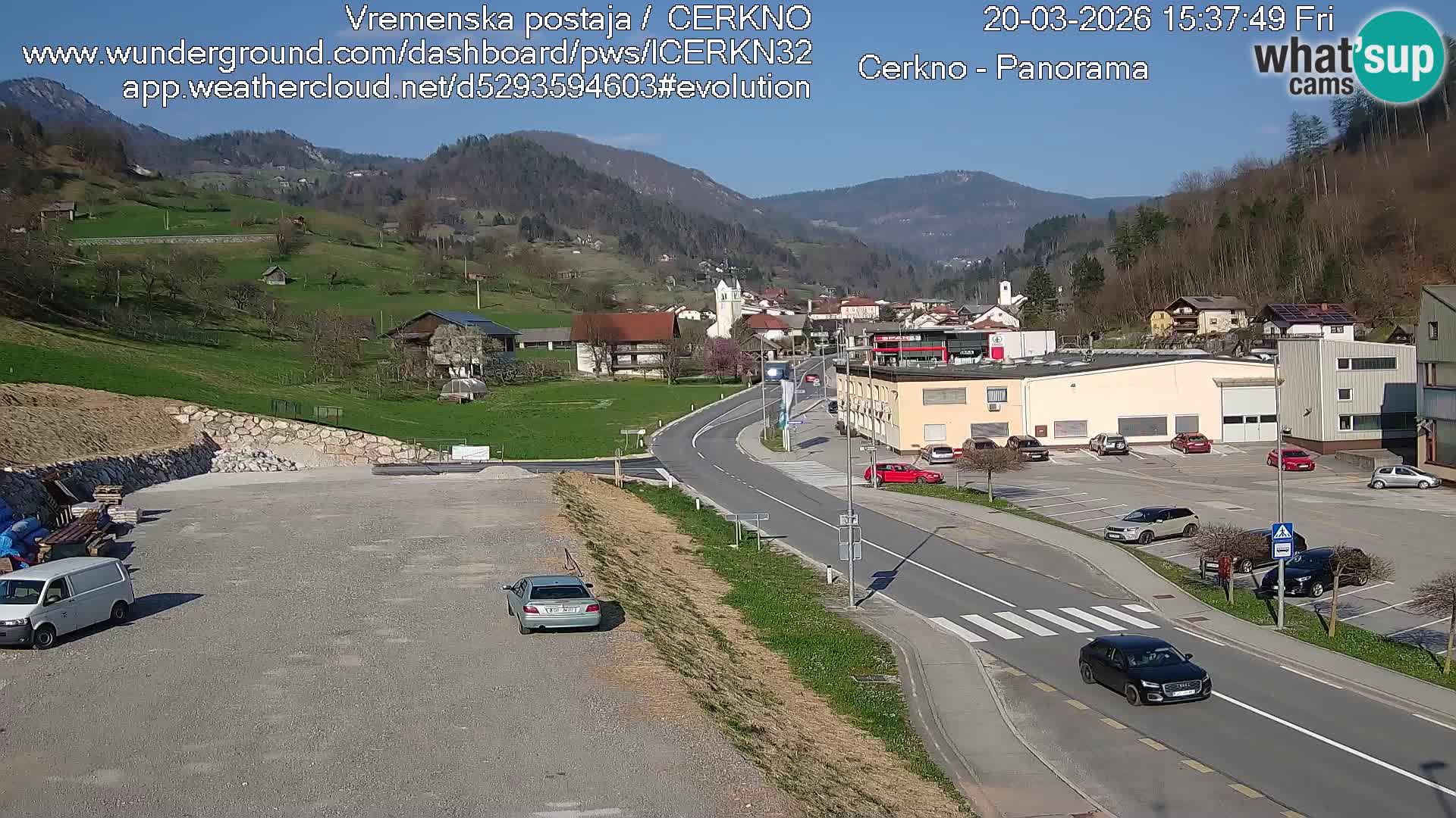 Cerkno city entrance Live Webcam