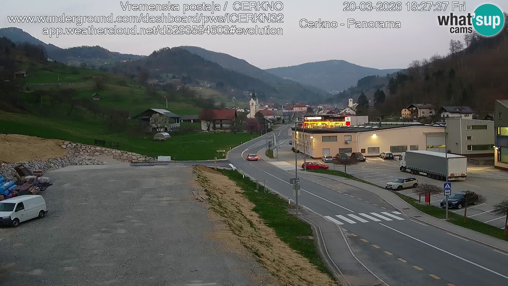 Cerkno entrada a la ciudad Webcam en vivo