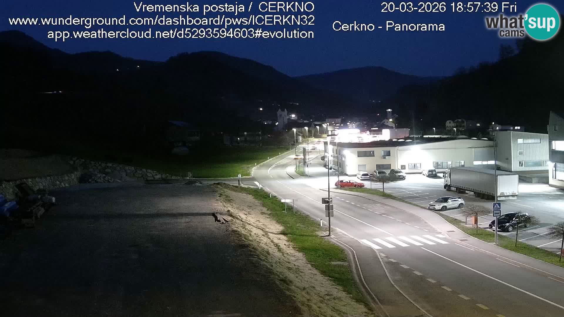 Webcam en direct – Entrée de la ville de Cerkno