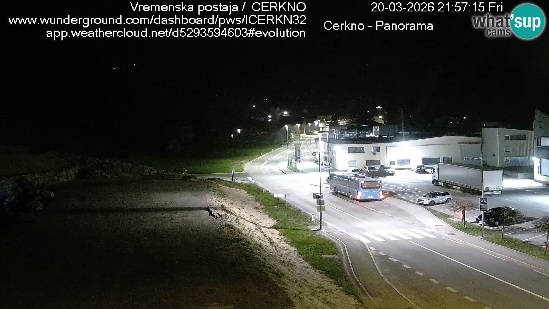 Cerkno entrada a la ciudad Webcam en vivo