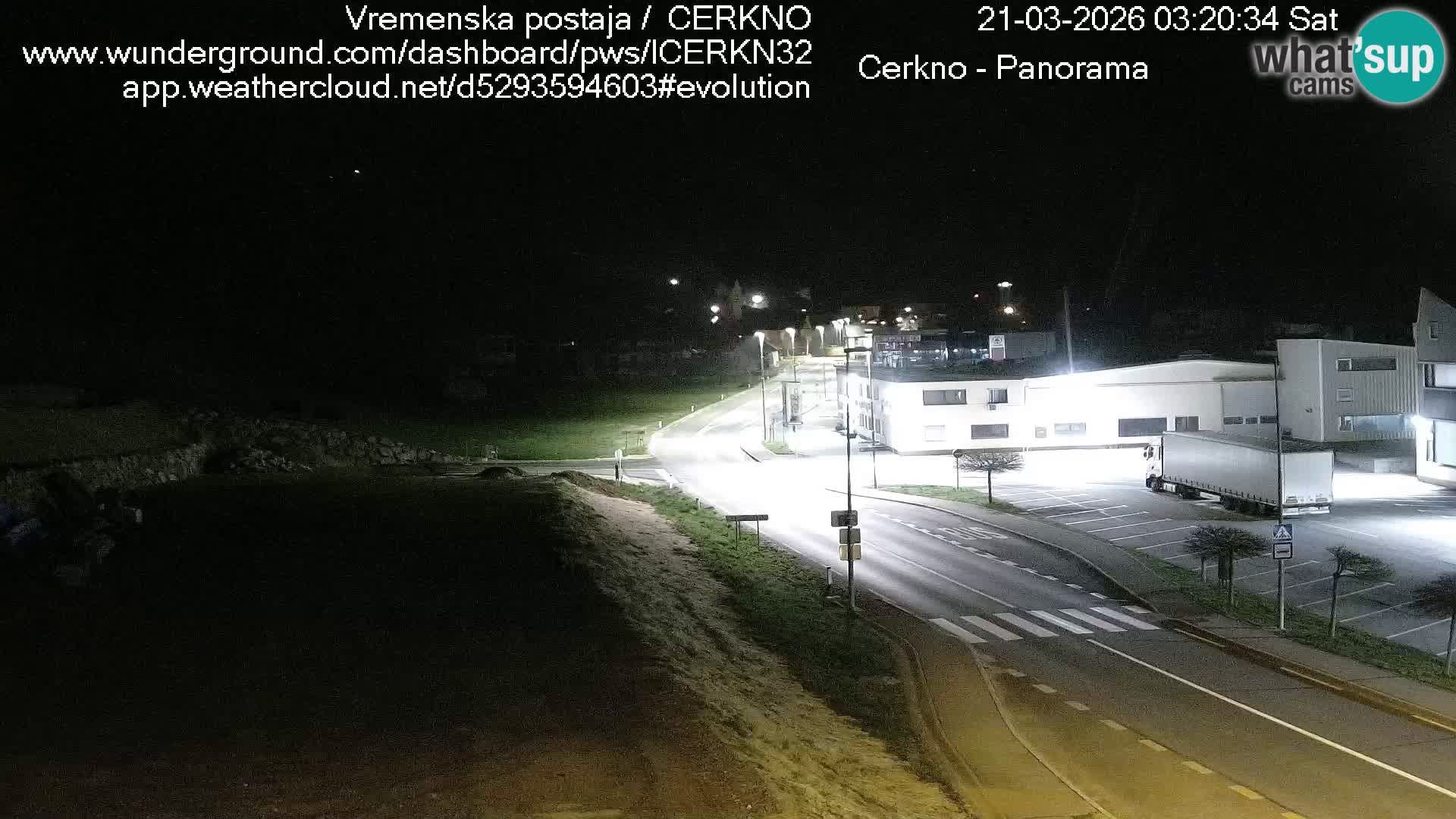 Cerkno entrada a la ciudad Webcam en vivo