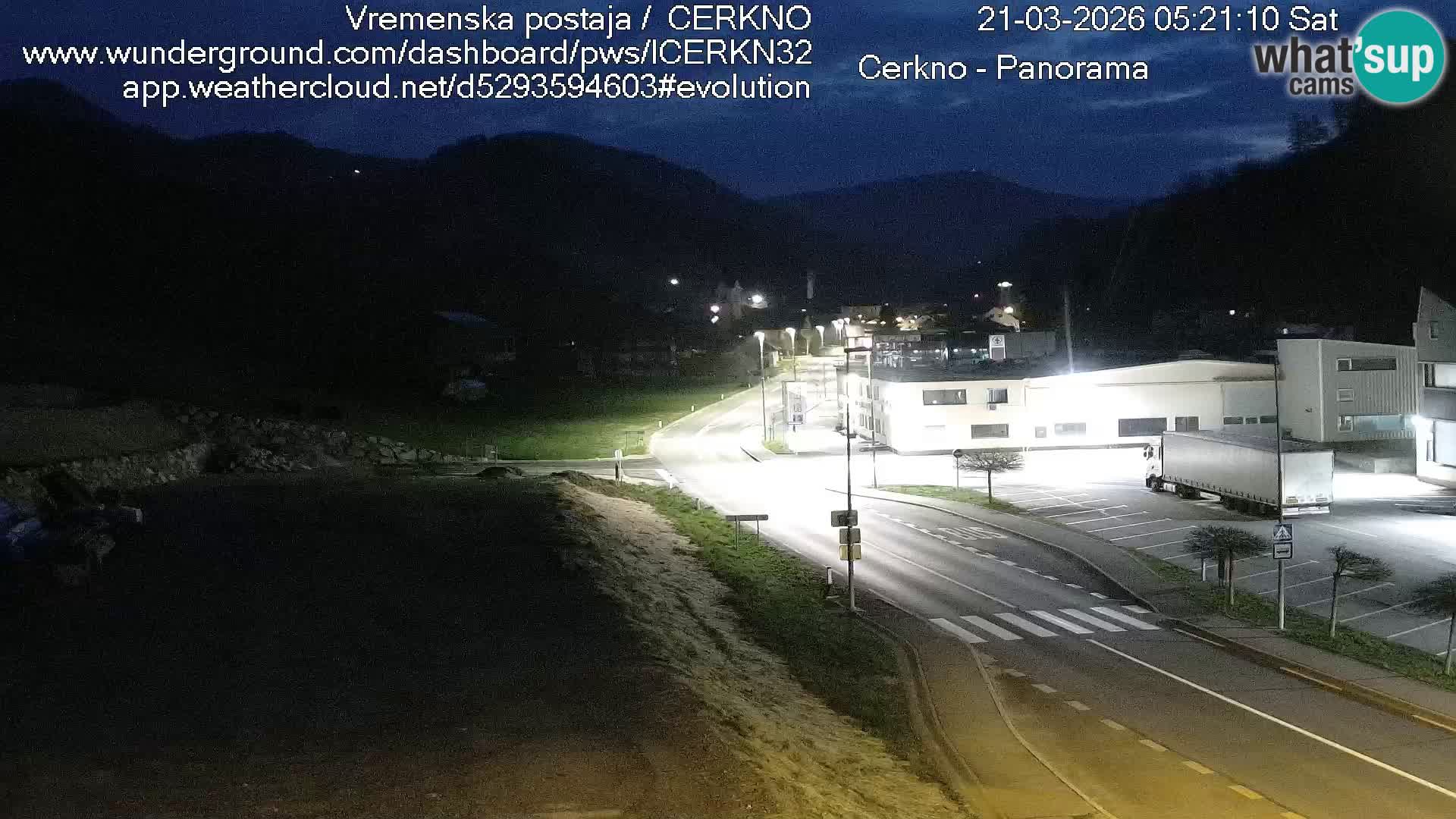 Cerkno entrada a la ciudad Webcam en vivo