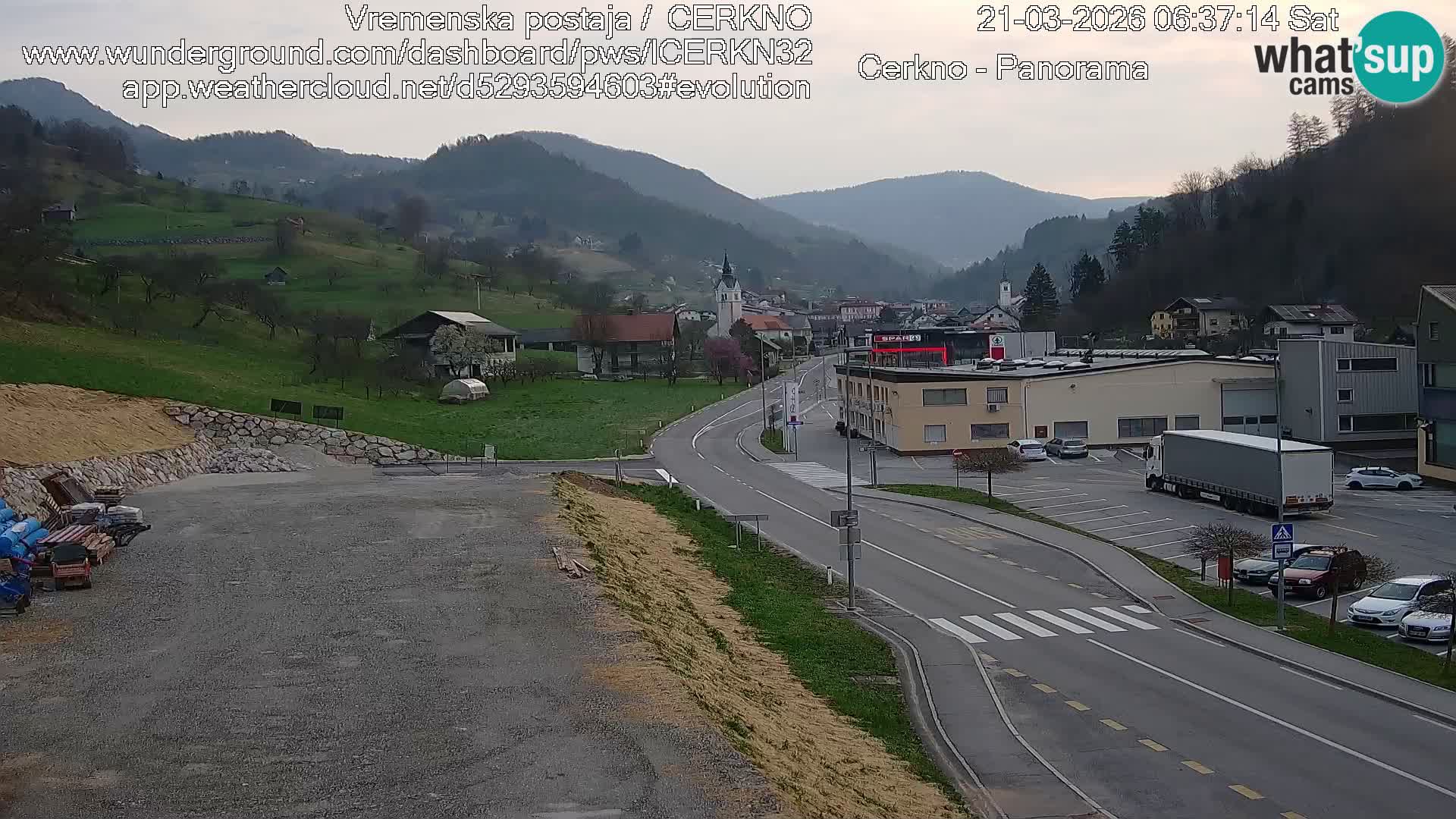 Cerkno city entrance Live Webcam