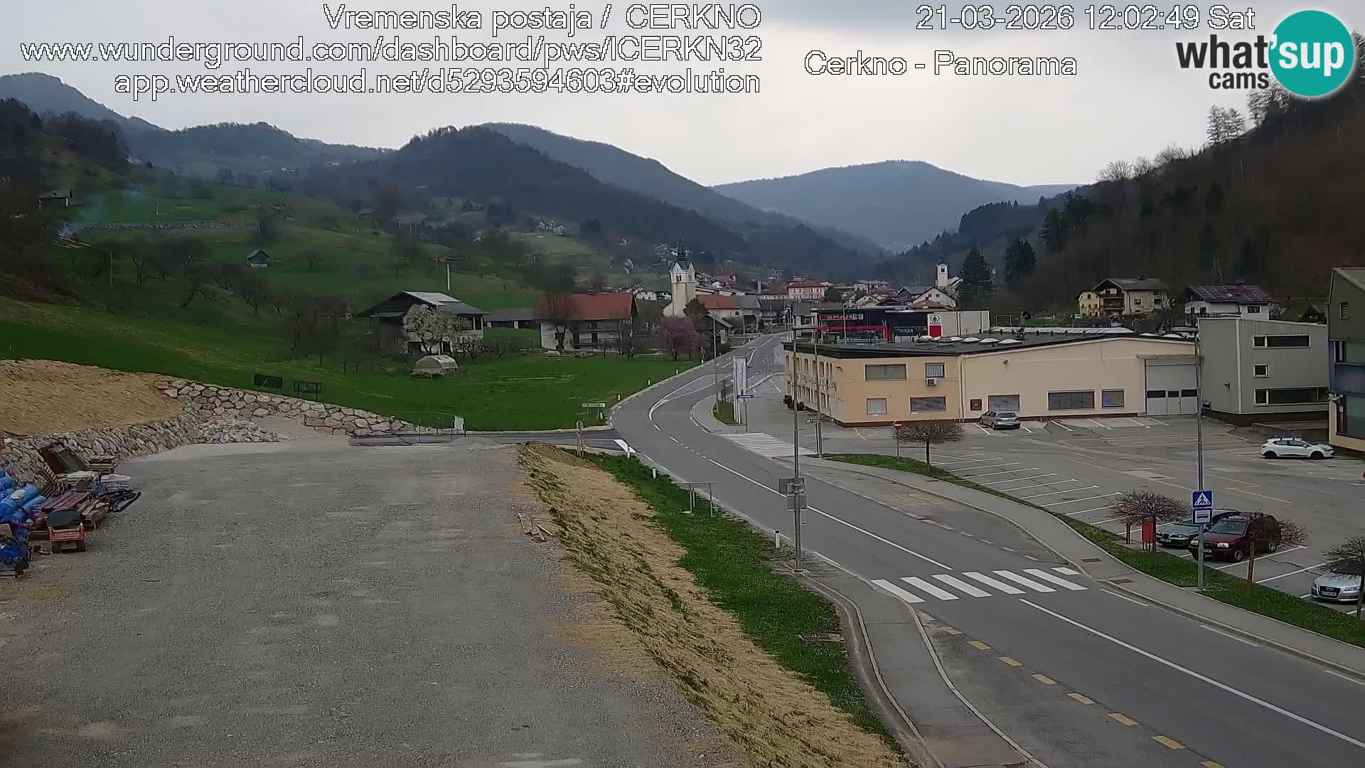 Cerkno entrada a la ciudad Webcam en vivo