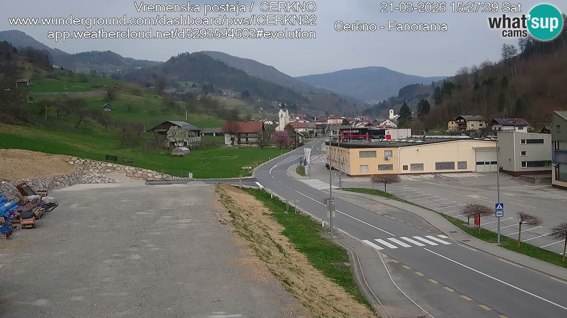 Cerkno city entrance Live Webcam