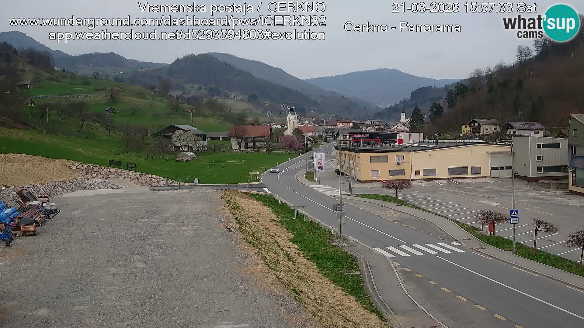 Cerkno city entrance Live Webcam