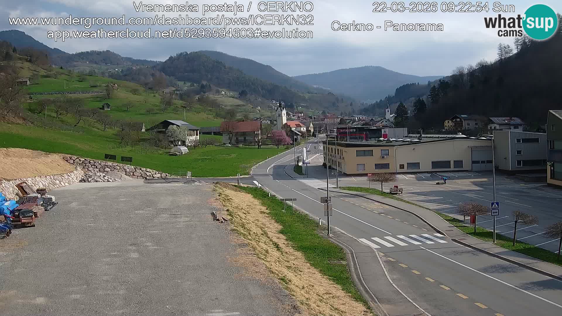 Cerkno city entrance Live Webcam