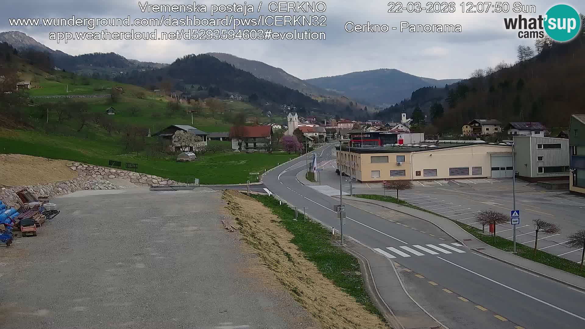 Cerkno city entrance Live Webcam