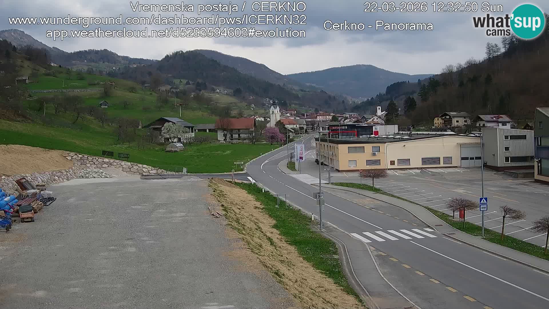 Cerkno Stadteingang Live-Webcam