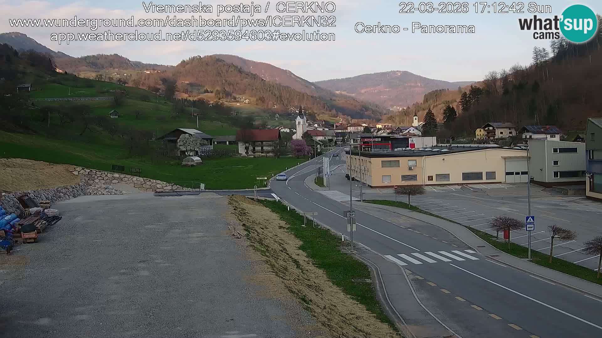 Cerkno Stadteingang Live-Webcam