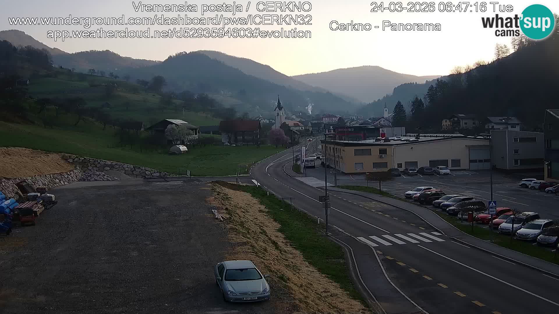 Cerkno city entrance Live Webcam