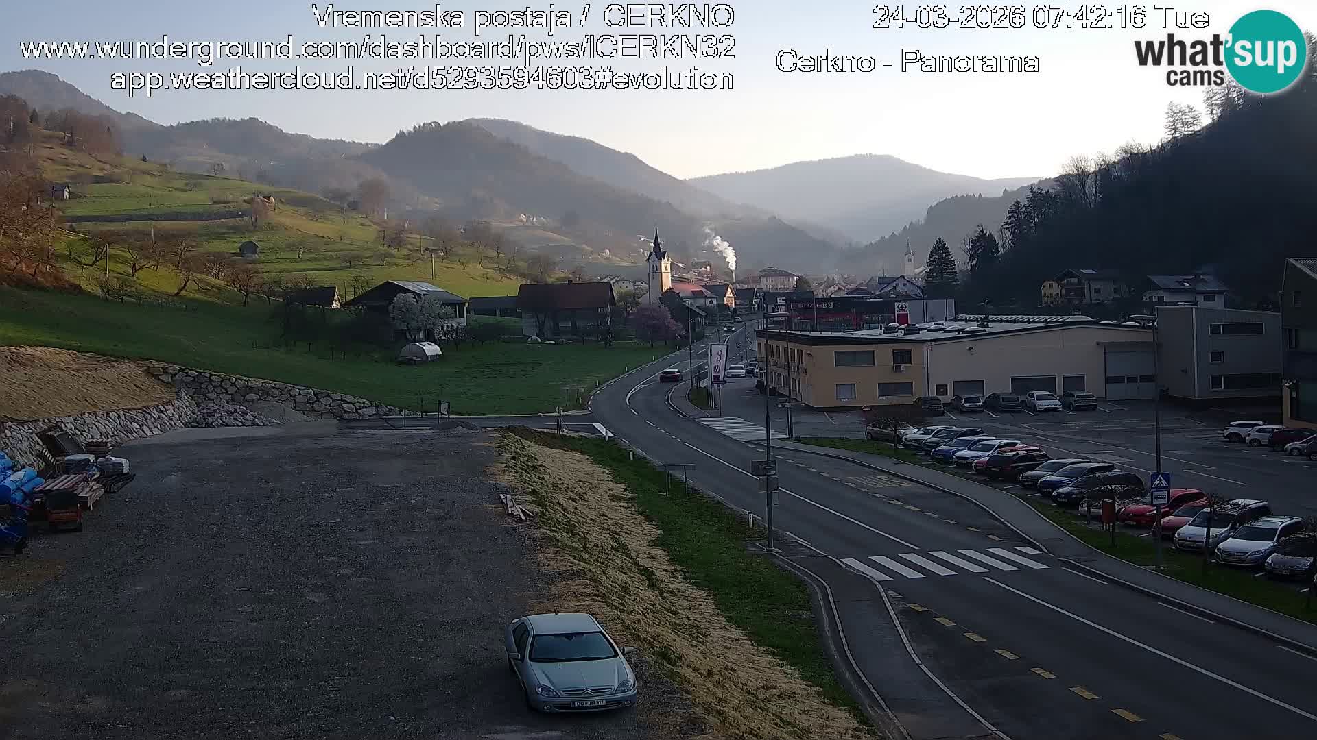 Cerkno city entrance Live Webcam