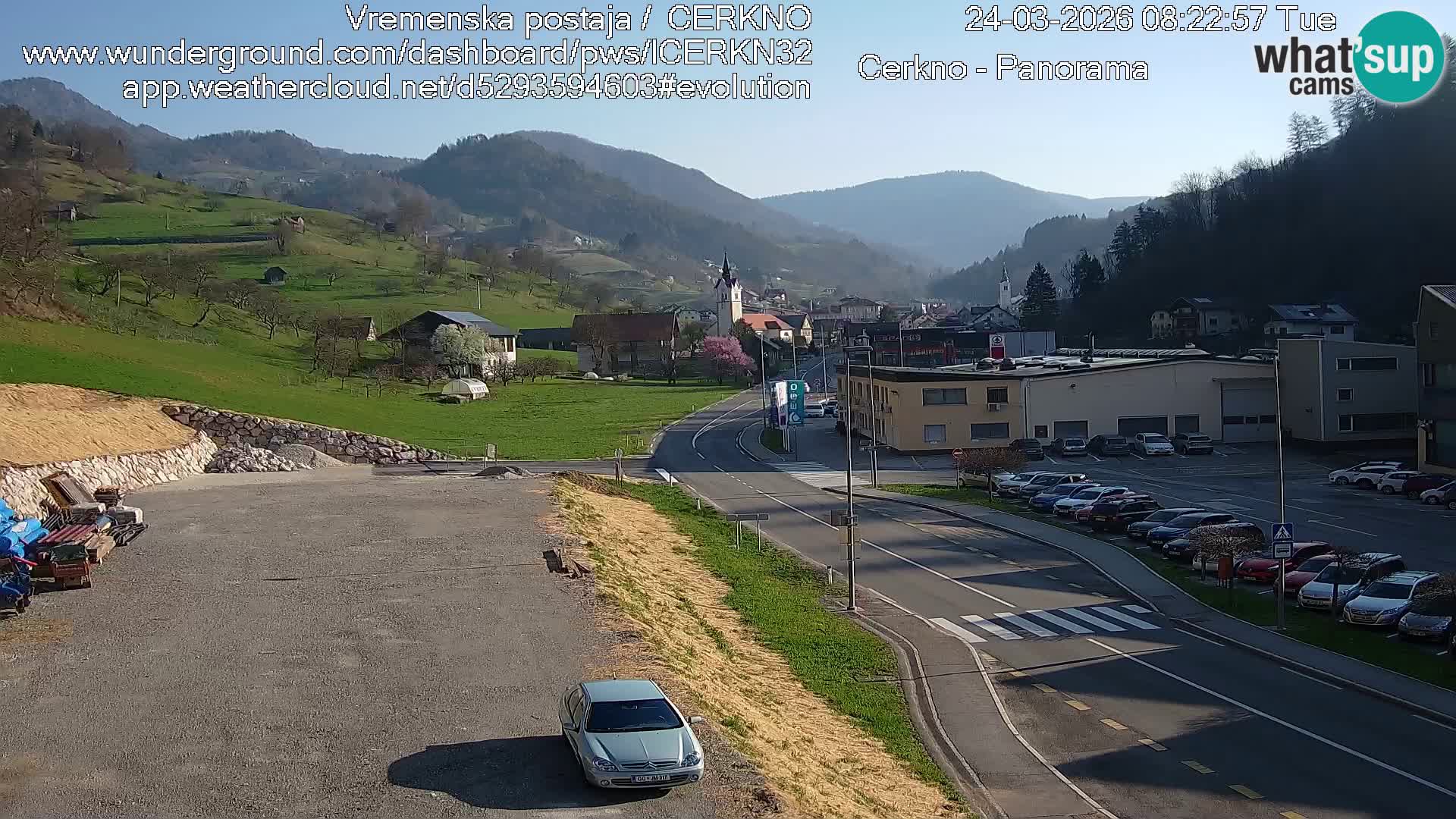 Cerkno city entrance Live Webcam