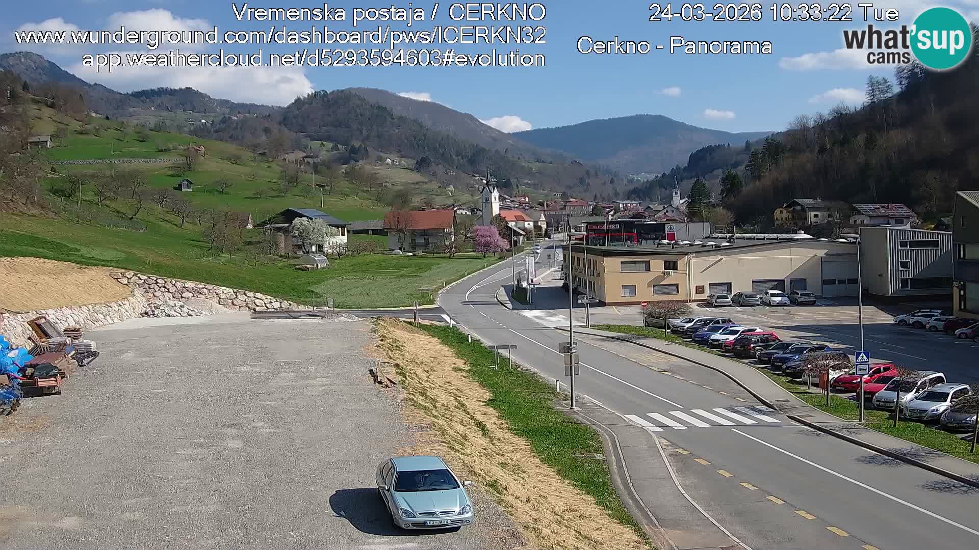Cerkno city entrance Live Webcam