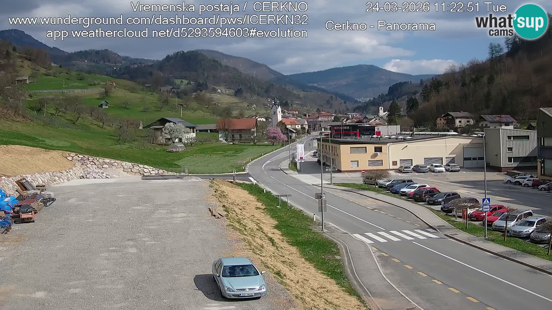 Cerkno city entrance Live Webcam