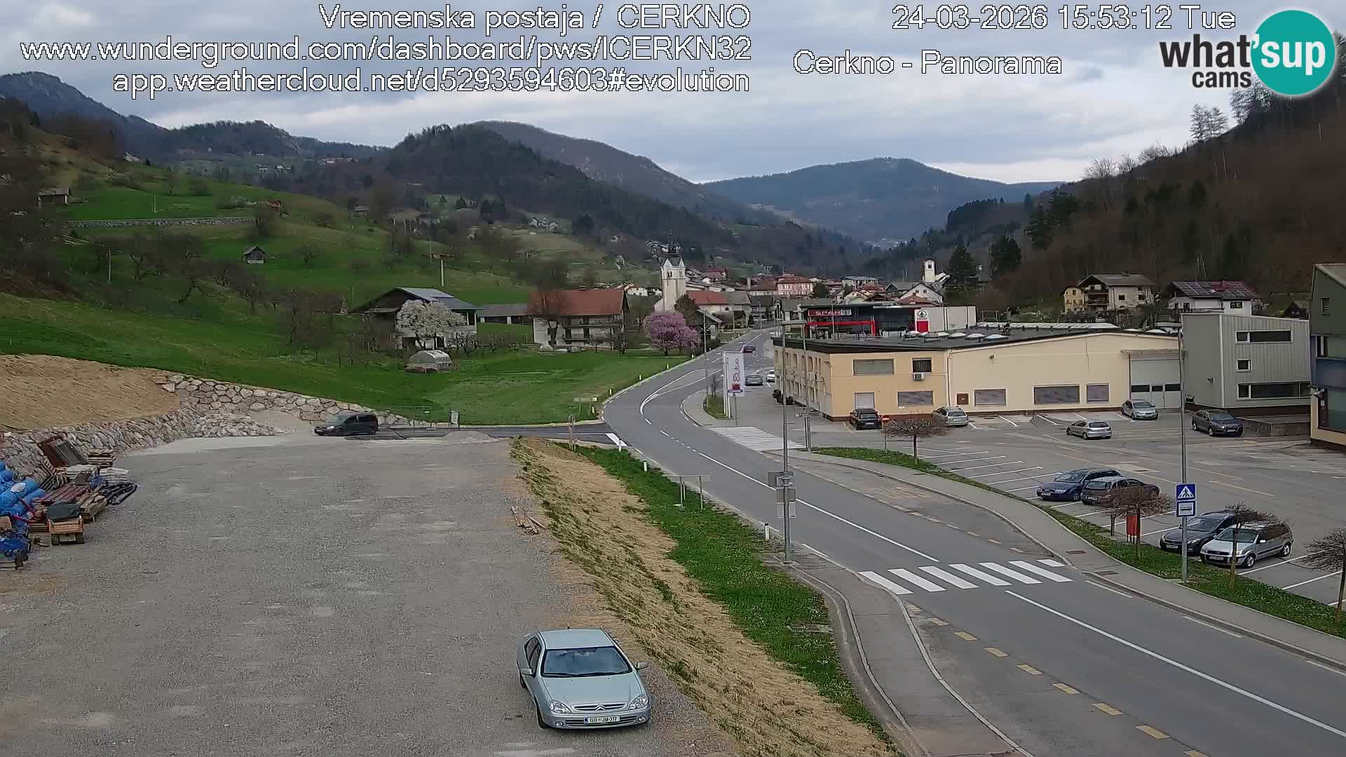 Cerkno city entrance Live Webcam