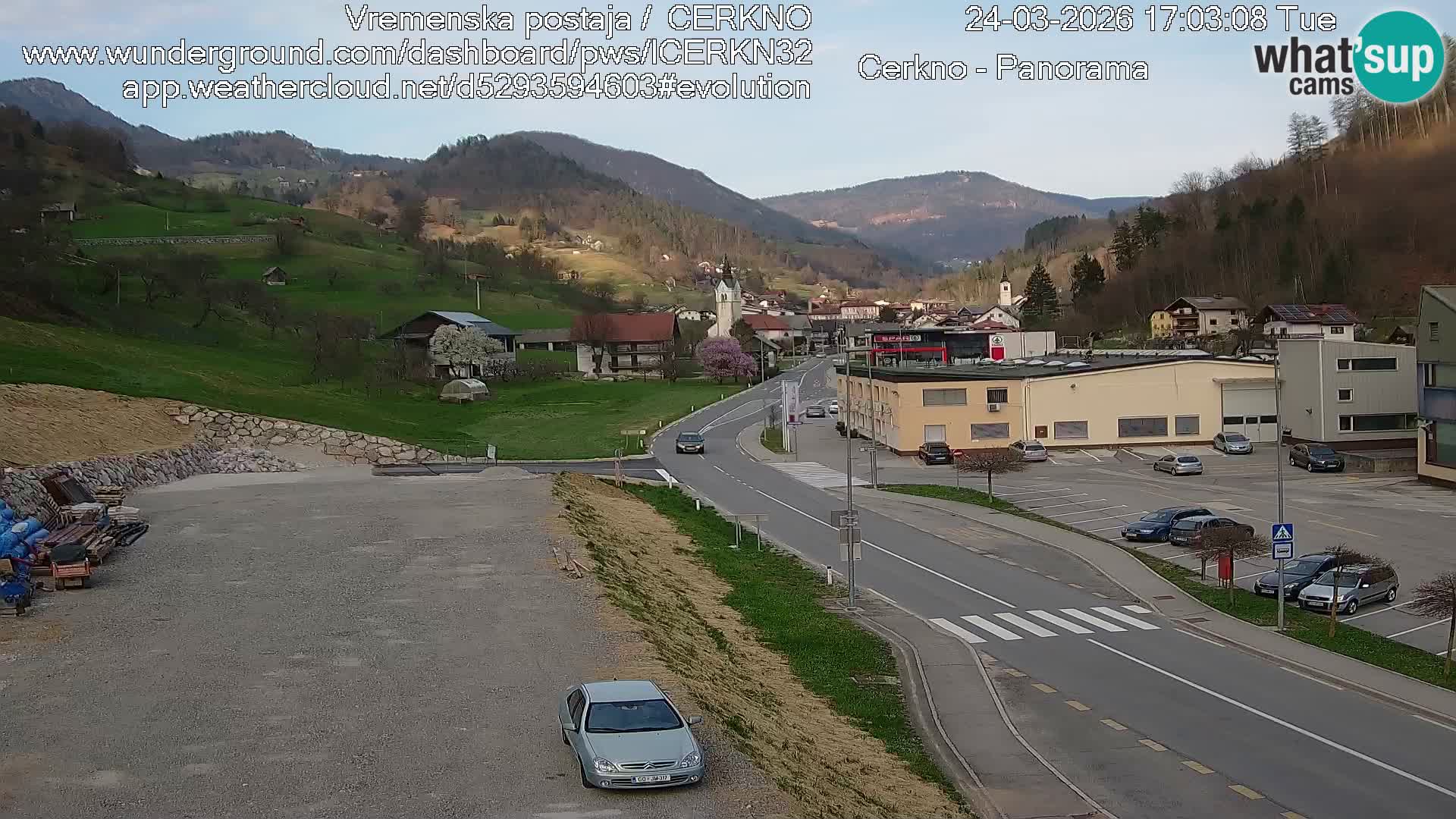 Cerkno city entrance Live Webcam