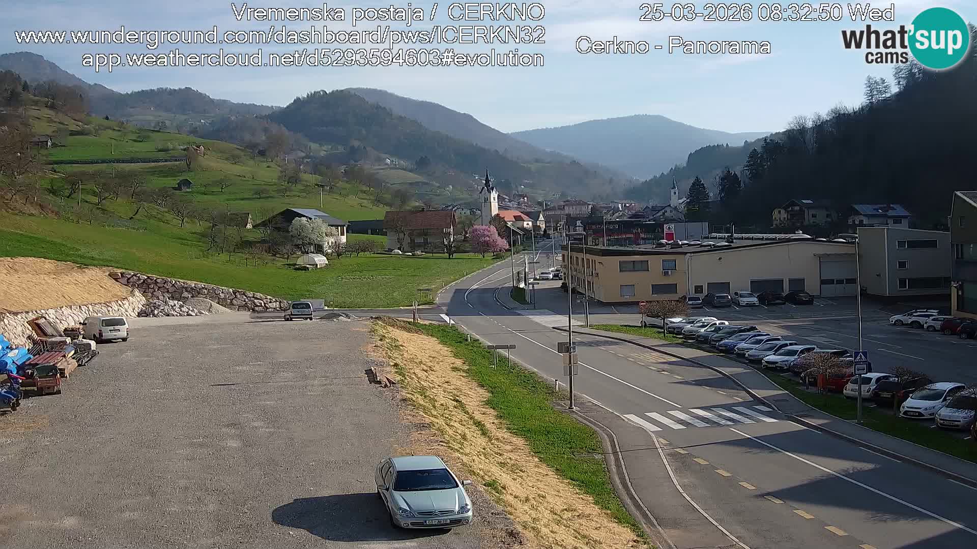 Cerkno city entrance Live Webcam