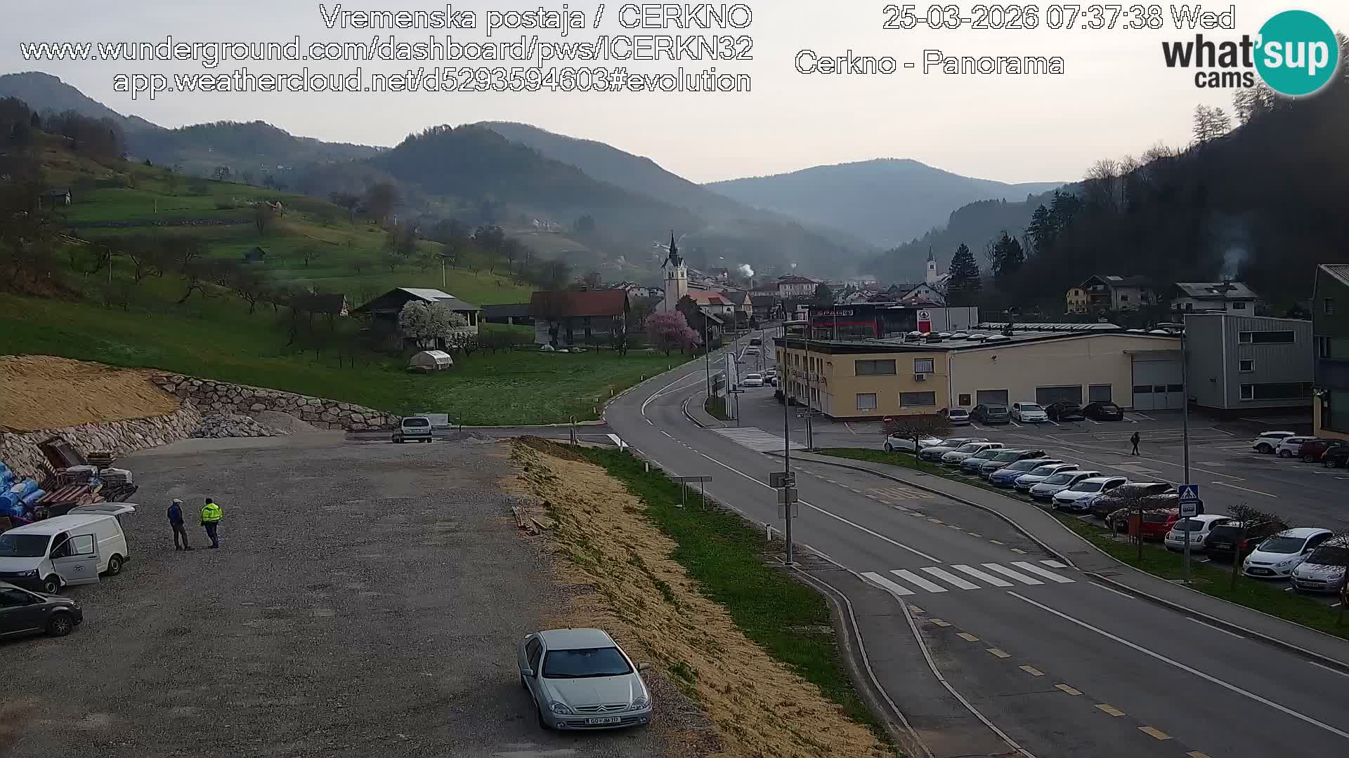 Cerkno city entrance Live Webcam