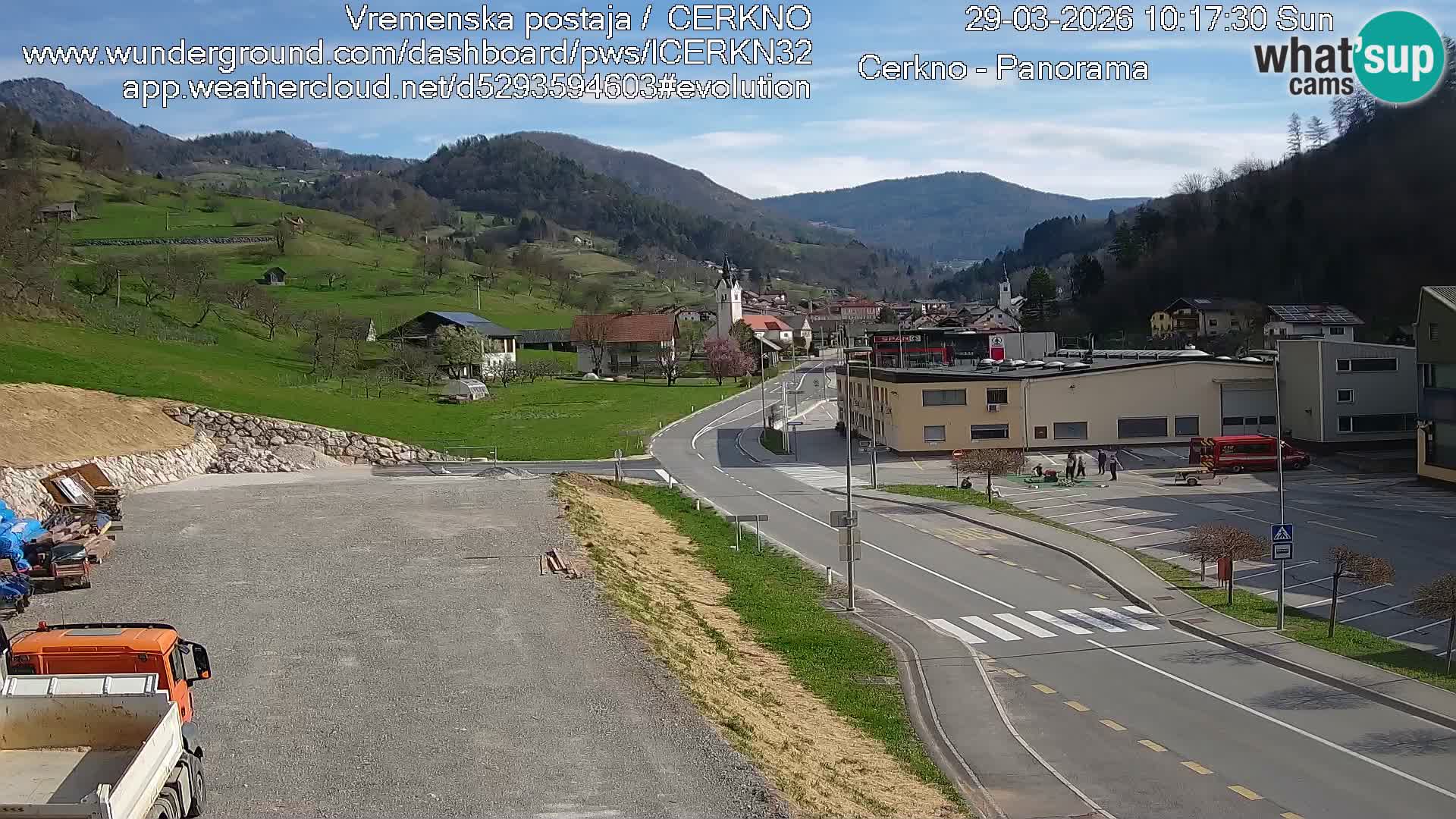 Cerkno entrada a la ciudad Webcam en vivo