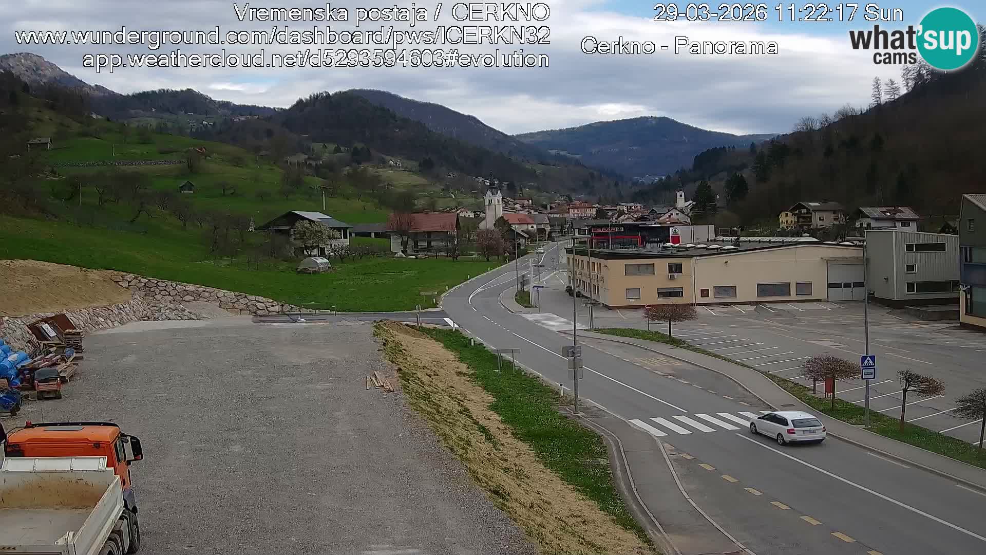 Cerkno city entrance Live Webcam