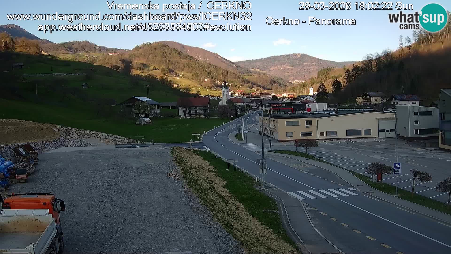 Cerkno entrada a la ciudad Webcam en vivo