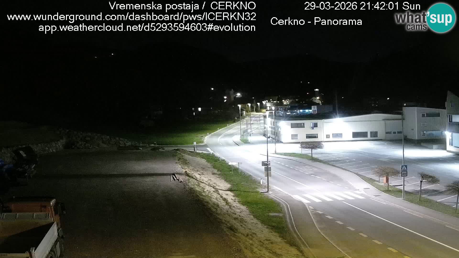 Webcam en direct – Entrée de la ville de Cerkno
