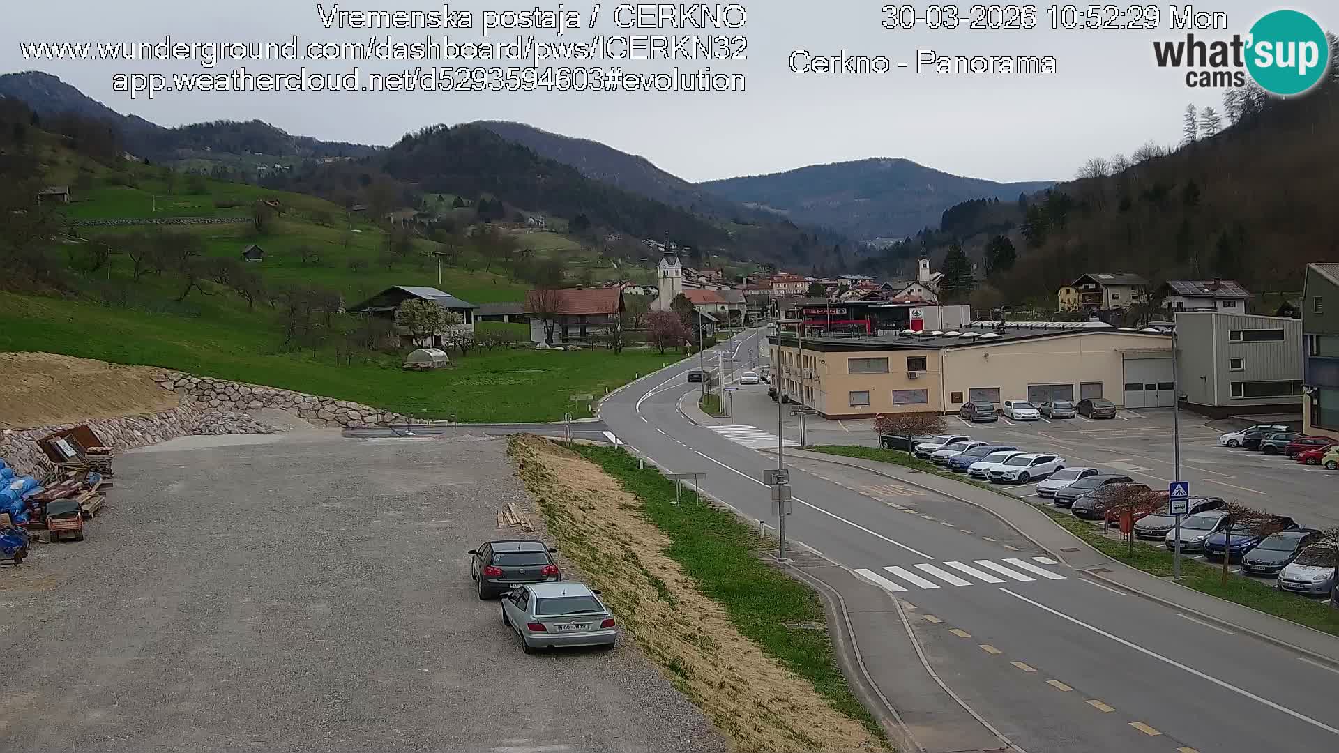 Cerkno entrada a la ciudad Webcam en vivo