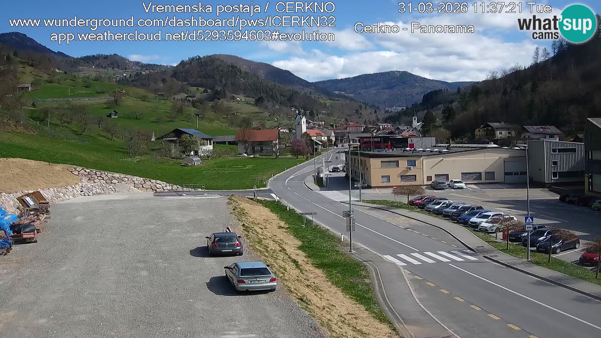Cerkno entrada a la ciudad Webcam en vivo