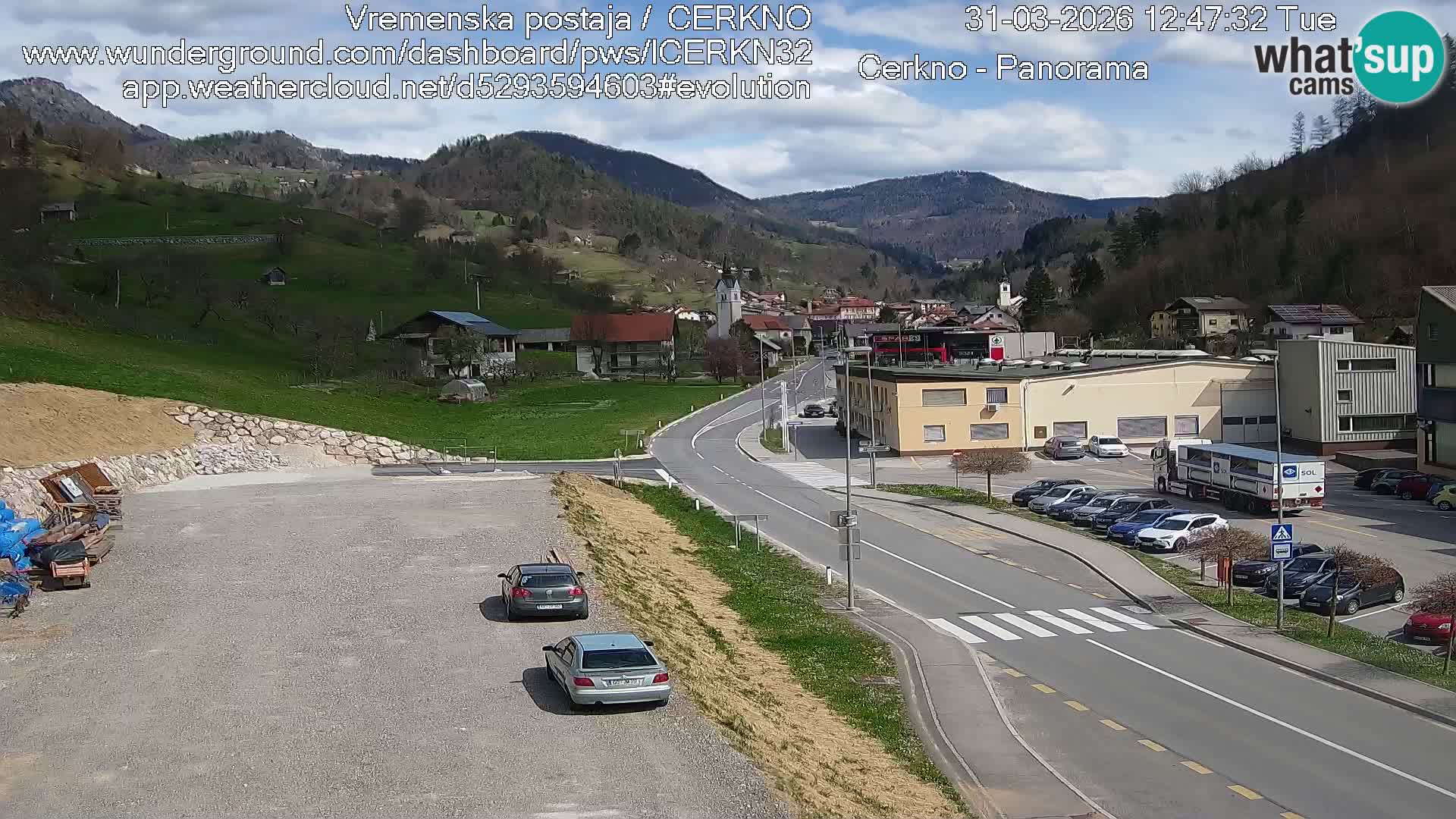 Cerkno city entrance Live Webcam