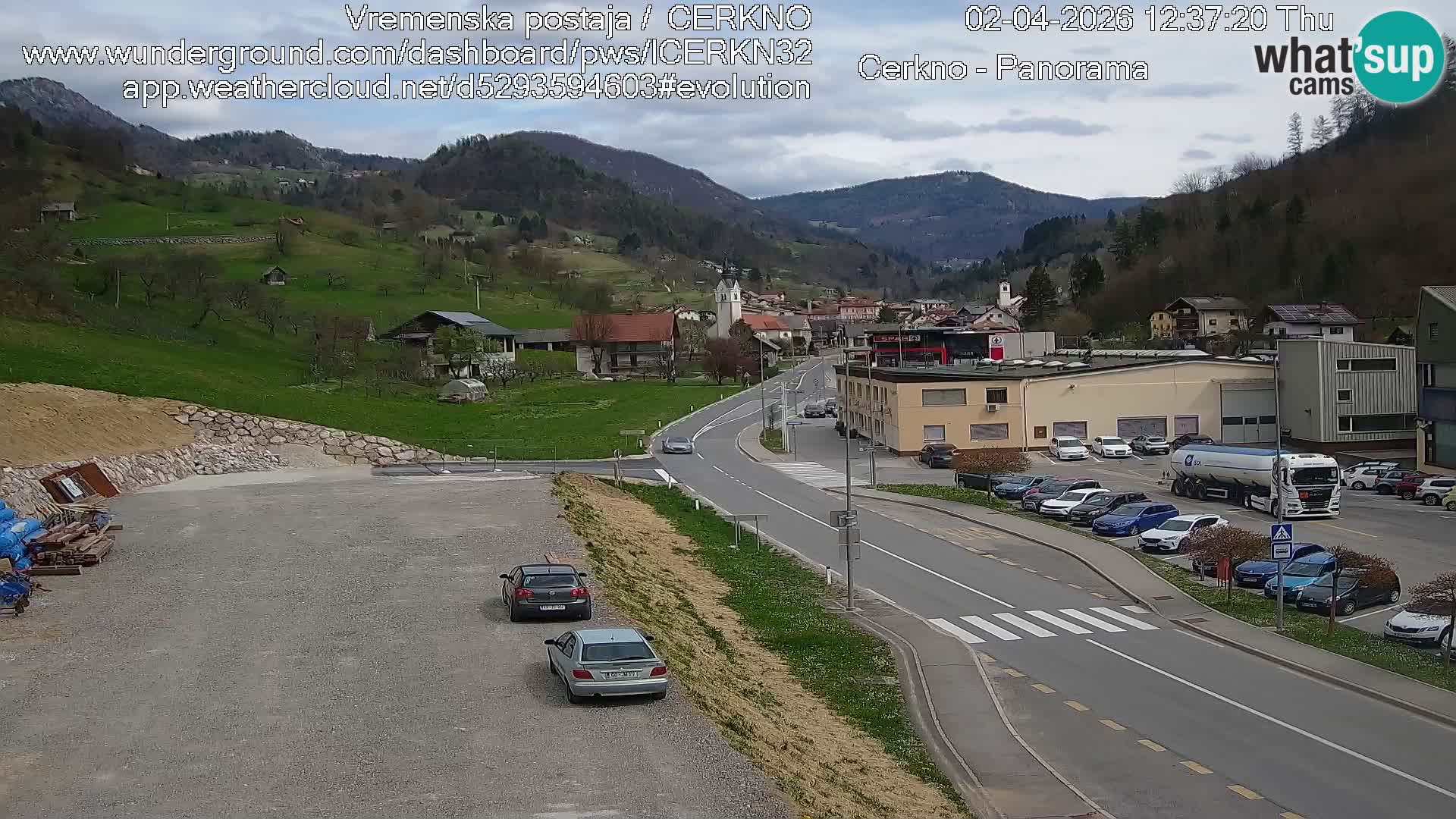 Webcam en direct – Entrée de la ville de Cerkno
