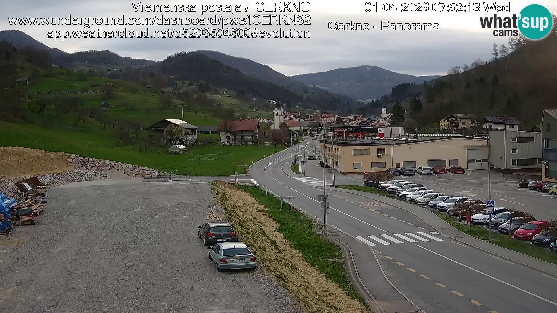 Cerkno city entrance Live Webcam