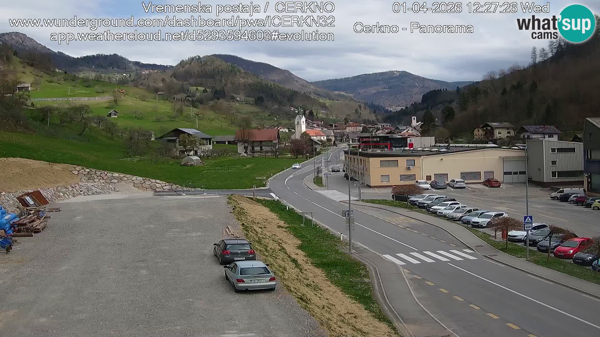 Cerkno entrada a la ciudad Webcam en vivo