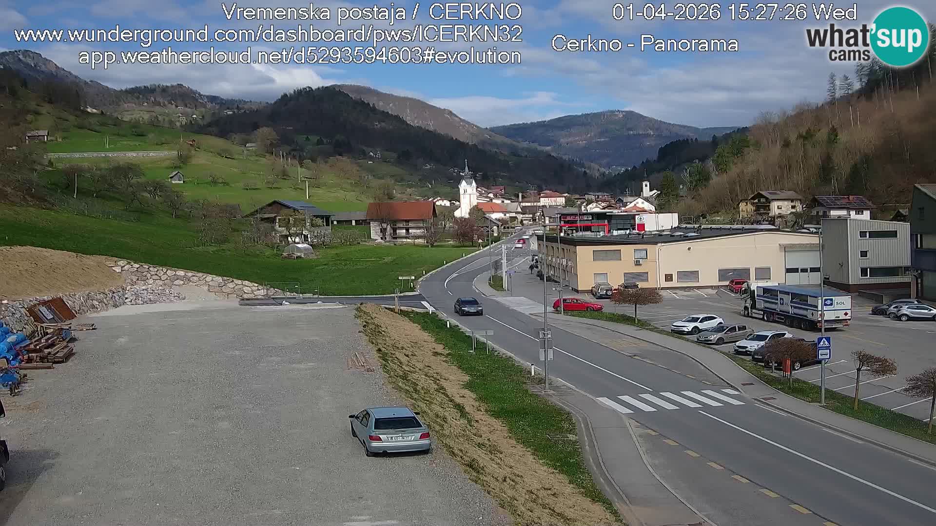 Cerkno city entrance Live Webcam