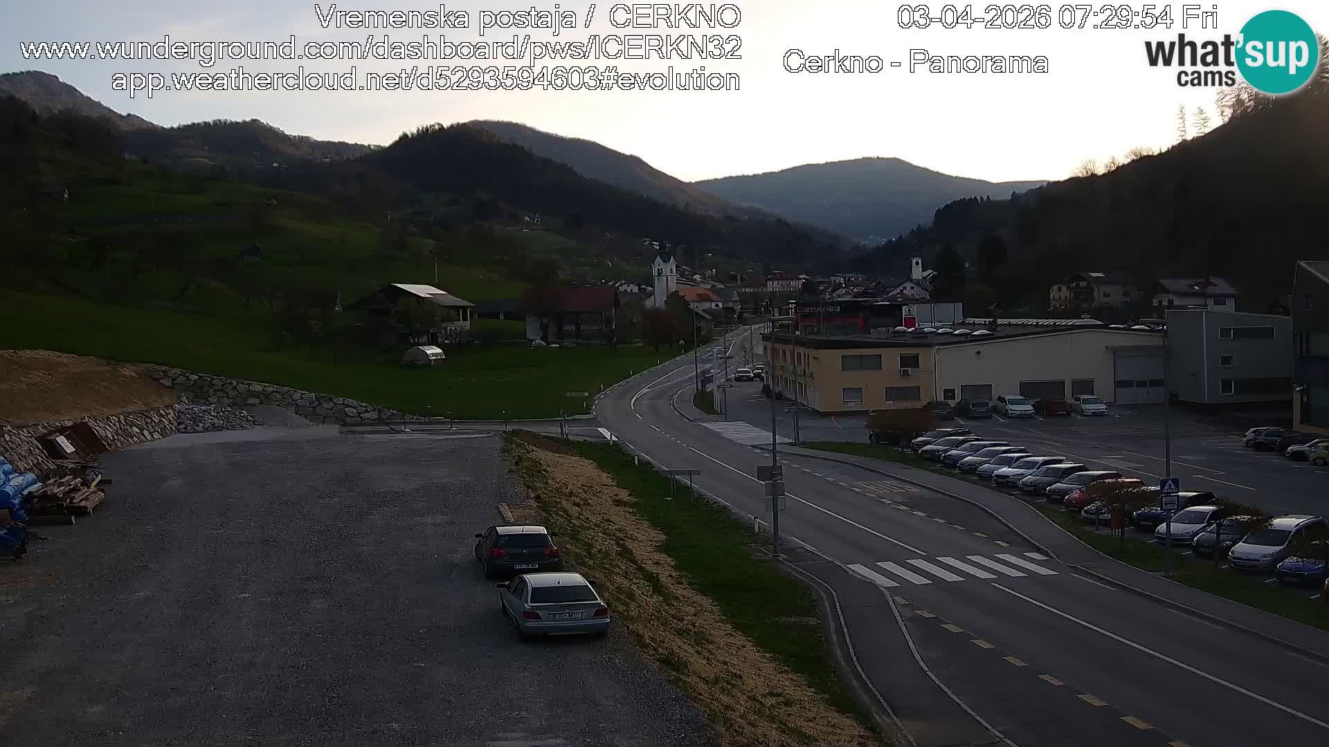 Webcam en direct – Entrée de la ville de Cerkno