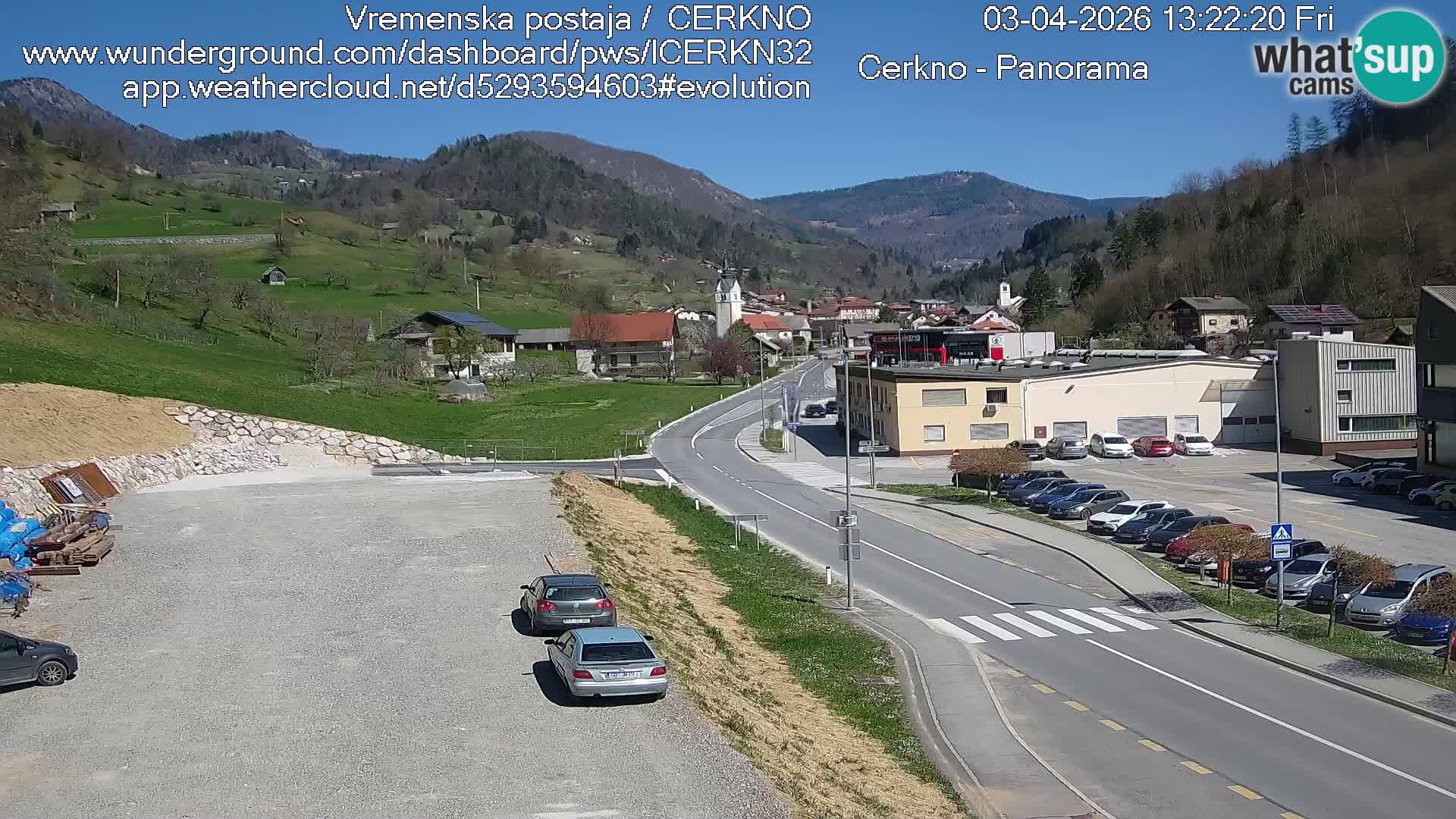 Cerkno entrada a la ciudad Webcam en vivo