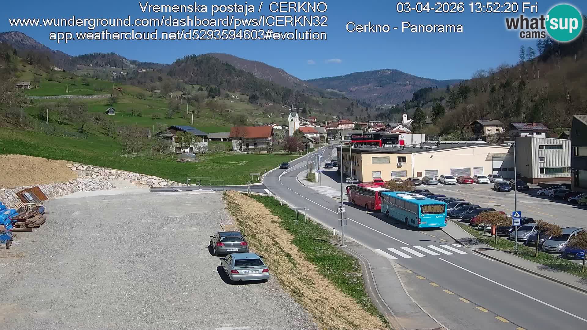 Cerkno entrada a la ciudad Webcam en vivo