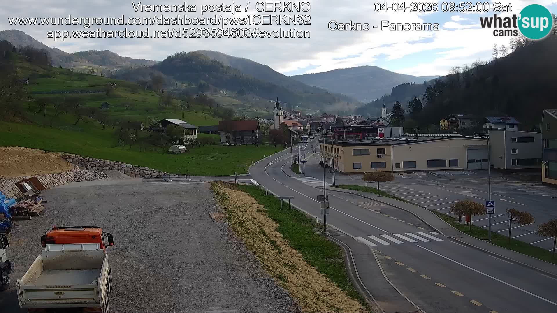 Cerkno city entrance Live Webcam
