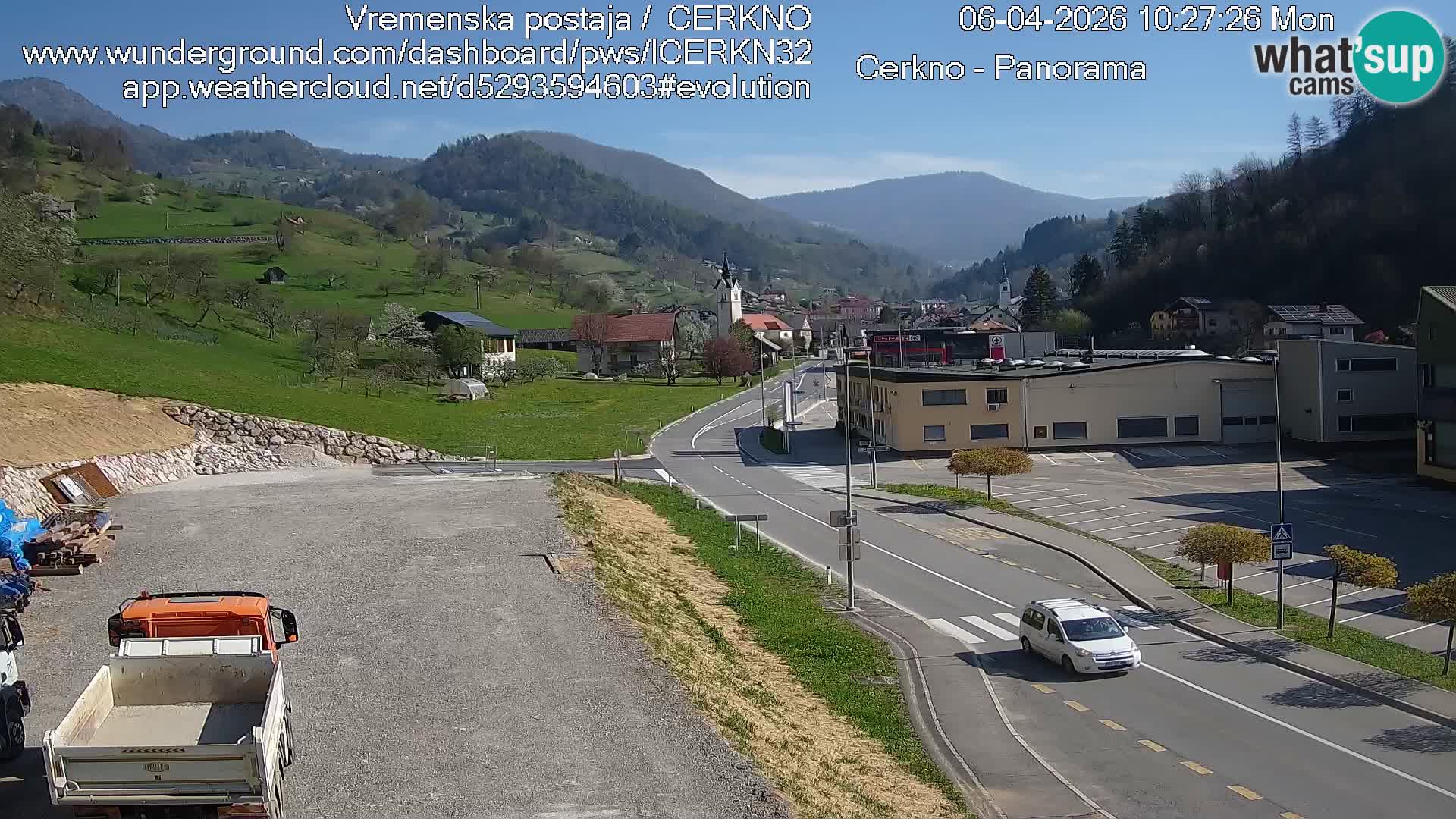 Cerkno entrada a la ciudad Webcam en vivo
