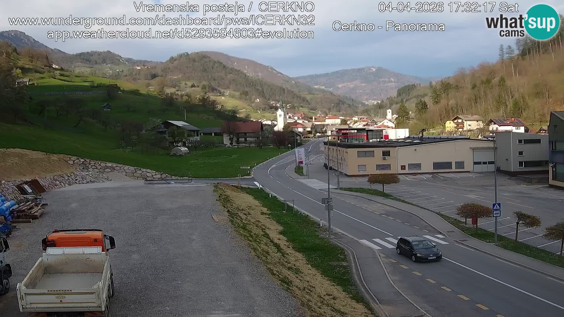 Cerkno entrada a la ciudad Webcam en vivo