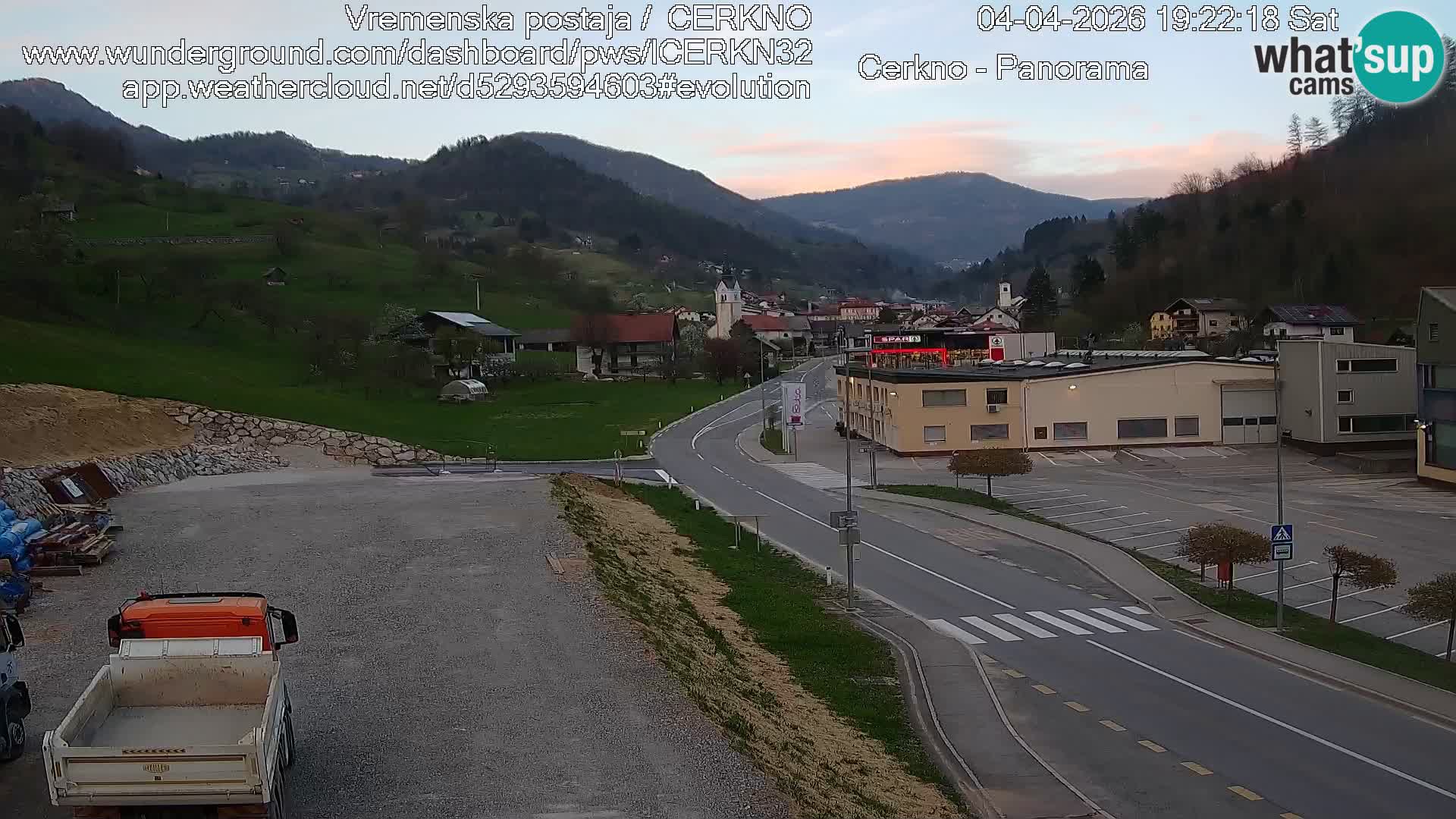 Cerkno entrada a la ciudad Webcam en vivo