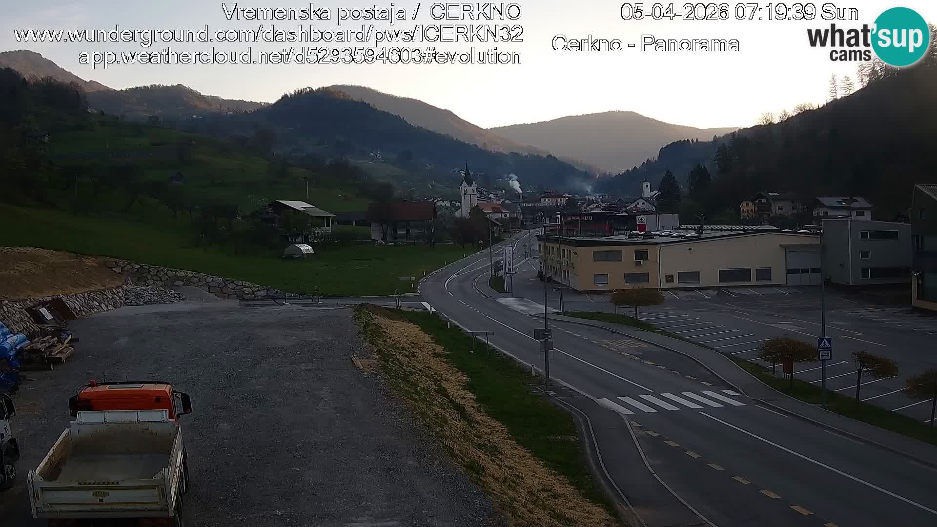 Cerkno entrada a la ciudad Webcam en vivo