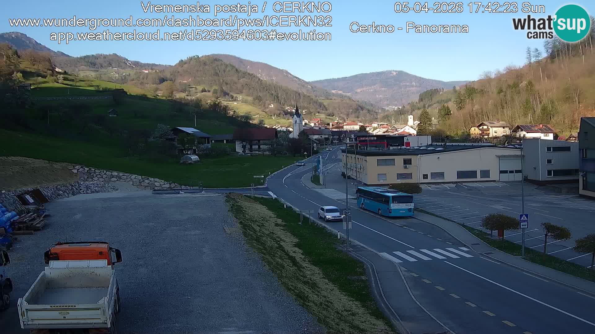 Cerkno city entrance Live Webcam