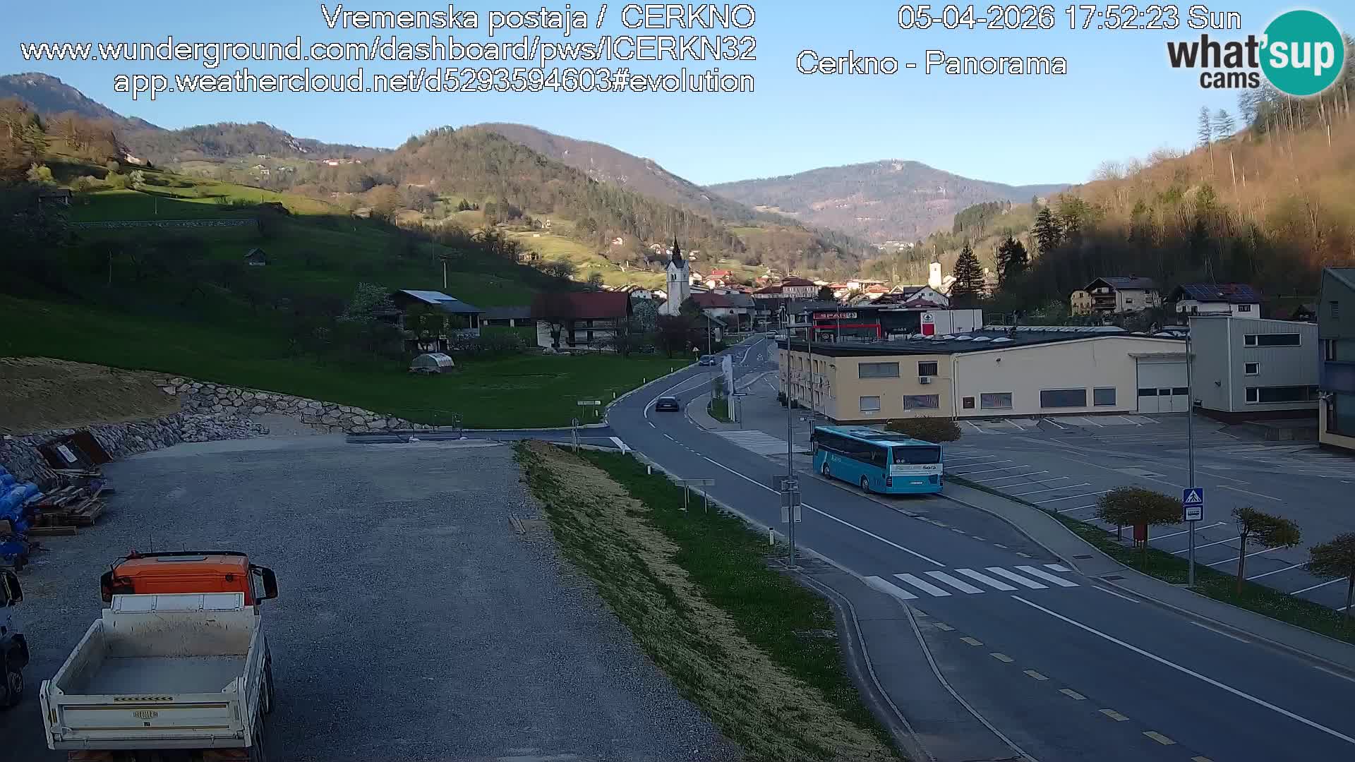 Cerkno city entrance Live Webcam