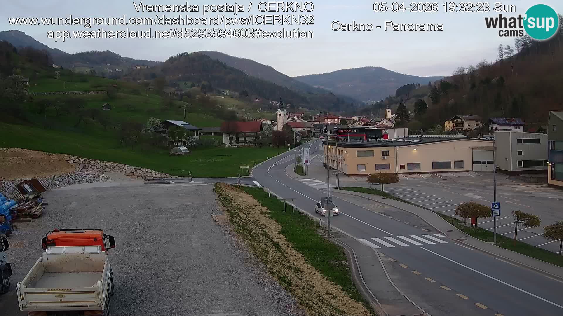 Cerkno city entrance Live Webcam