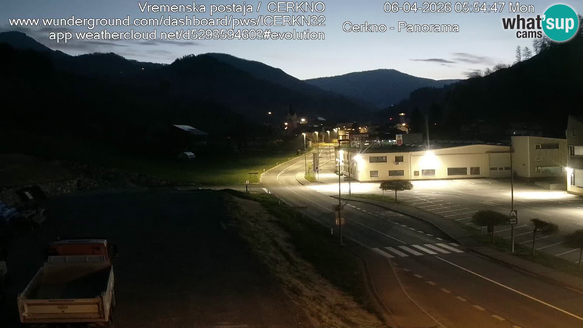 Cerkno city entrance Live Webcam