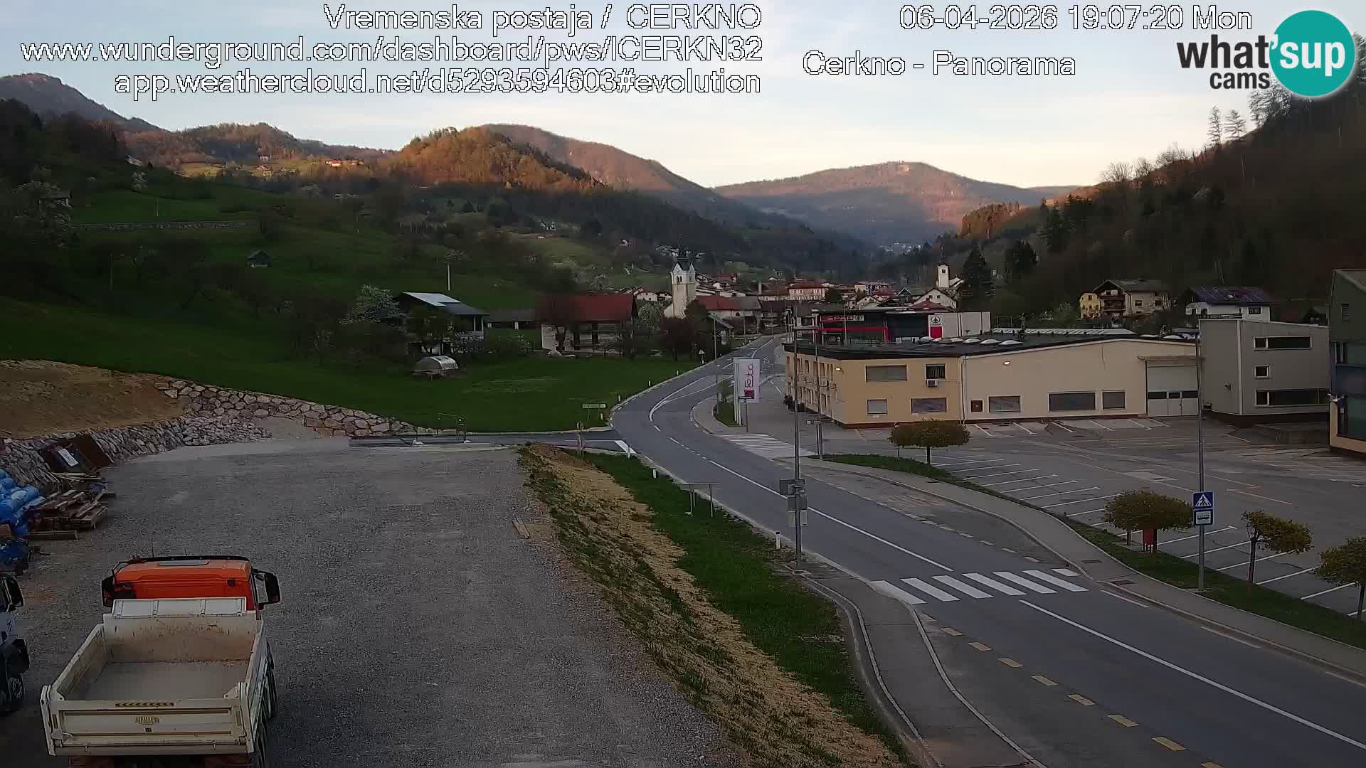 Cerkno ulaz u grad – Kamera uživo